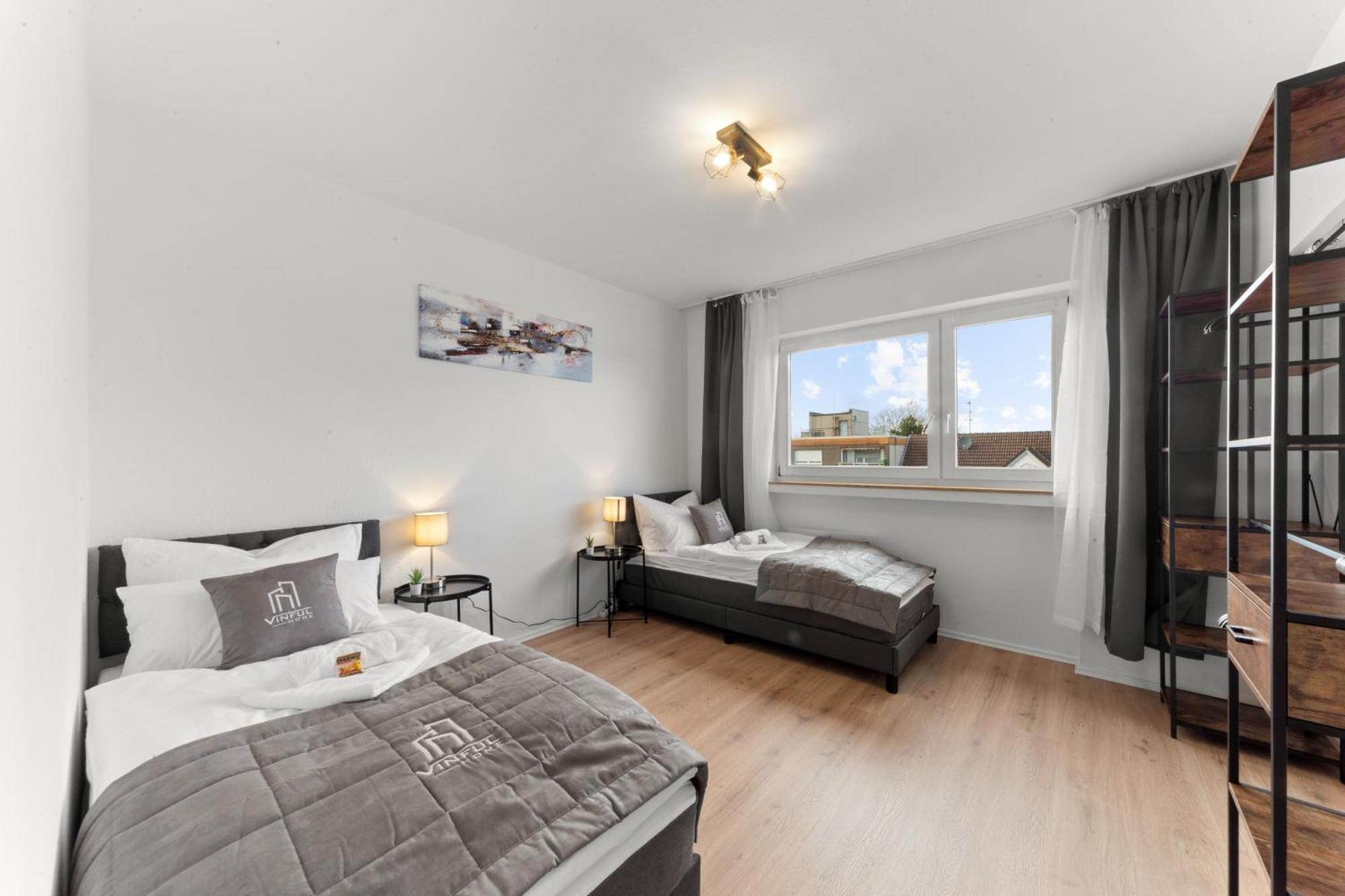 Vinful: Premium-Apartment Mit Balkon Und Parkplatz Mülheim an der Ruhr Kültér fotó
